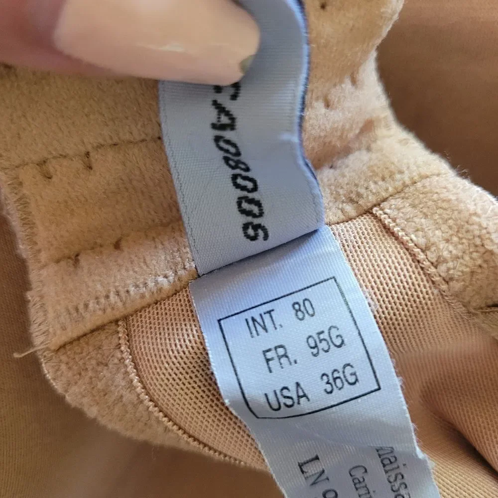 Le Mystere only worn
